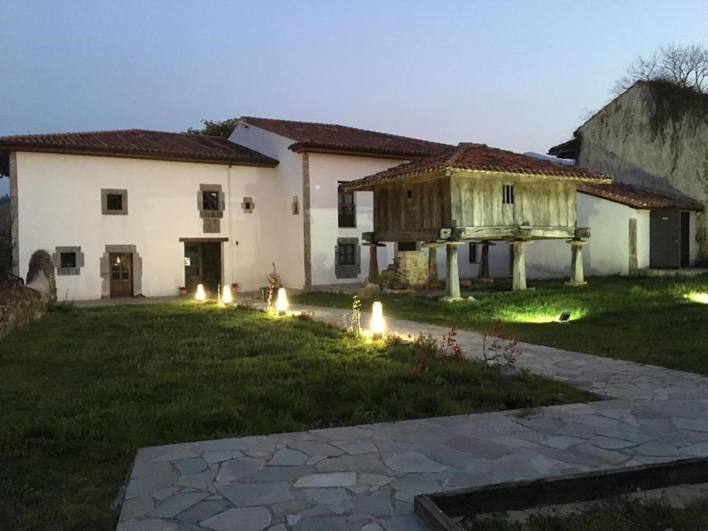 La Ribera De Pria Guest House Villanueva de Pria Bagian luar foto