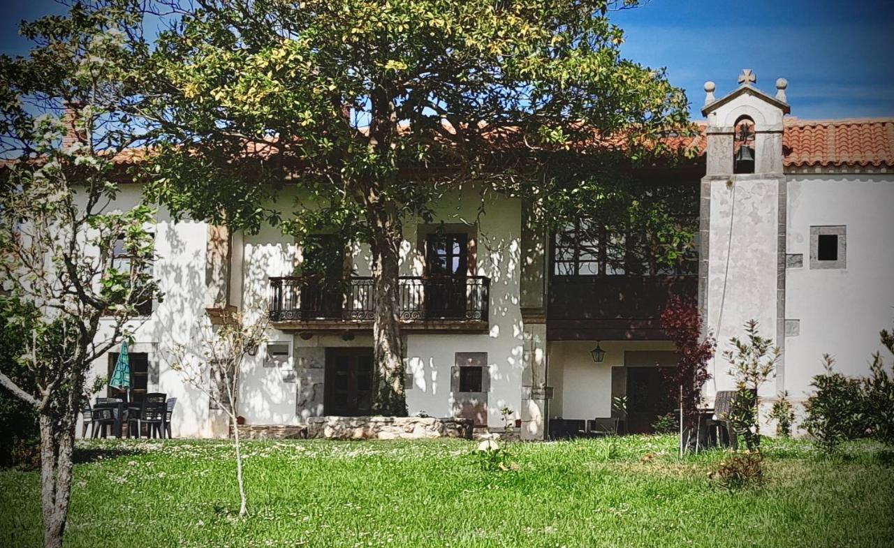 La Ribera De Pria Guest House Villanueva de Pria Bagian luar foto